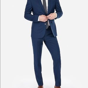 Express Men’s Photographer Navy Blue Suit, Fitted